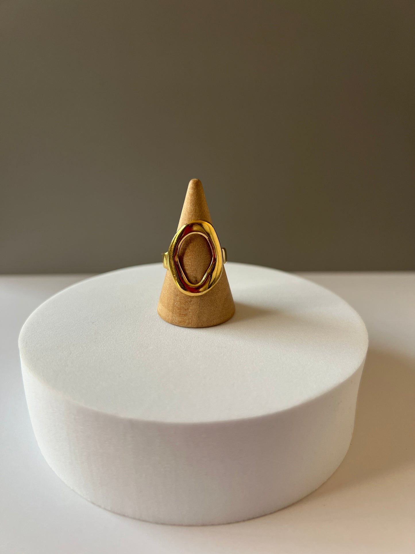 Anillo Mónica - Dorado