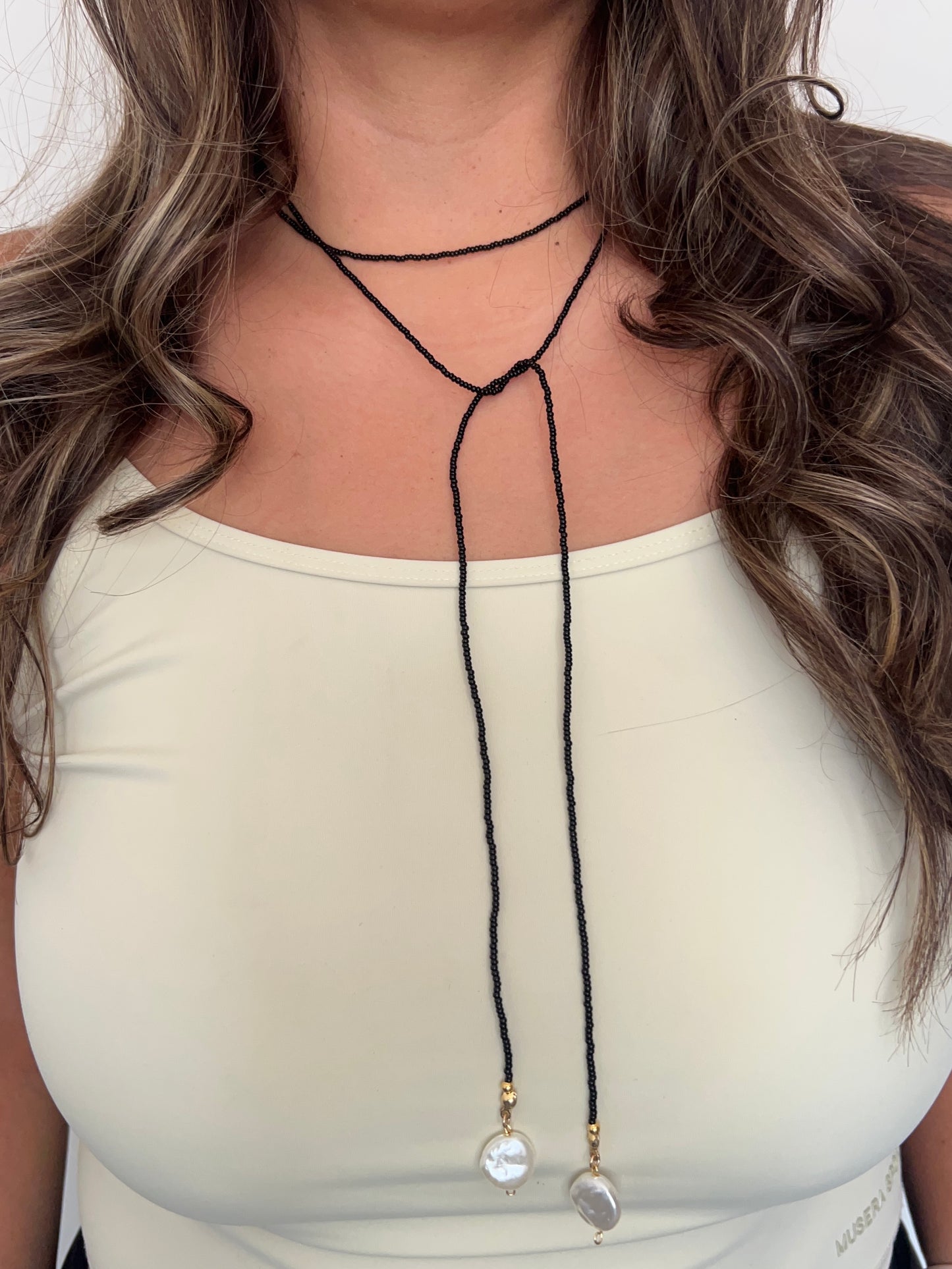 Collar Nia - Negro